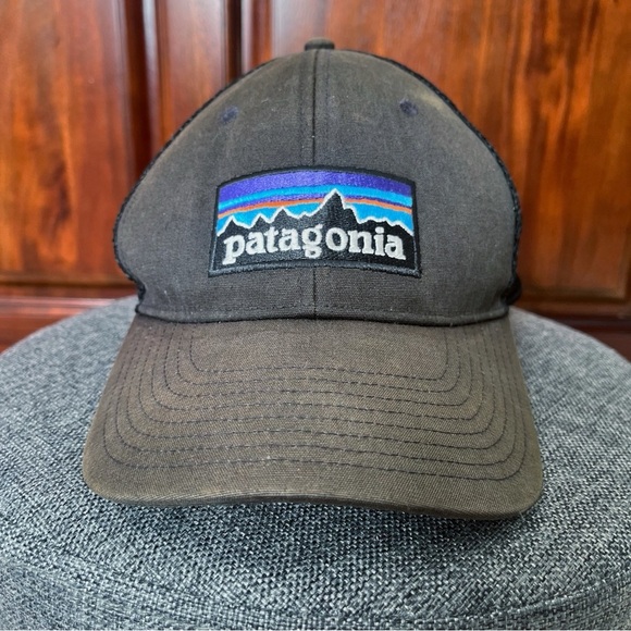 Patagonia Patched Logo Snap Back Mesh Trucker Hat Cap Adjustable Brown / Olive - Picture 1 of 5